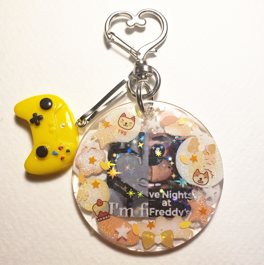 FNAF Keychain (Orange Yellow)