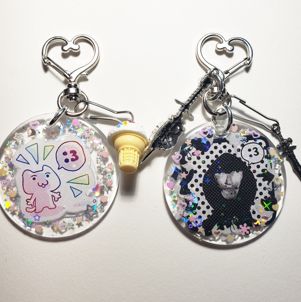 Intruder and :3 Keychains