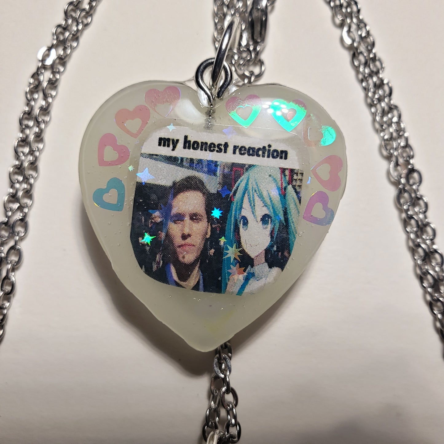 Glow-in-the-dark Jerma Pendant Necklaces