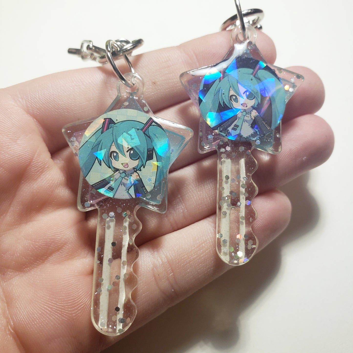 Hatsune Miku Star Key Keychains (Random Style)